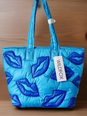 NWT Wildfox Quilted Puffer Lips Tote Bag